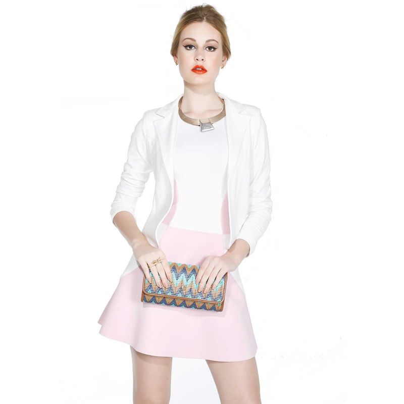 77017-CLUTCH-TRIBAL-AQURA-MARINHO-CASTOR-MODELO