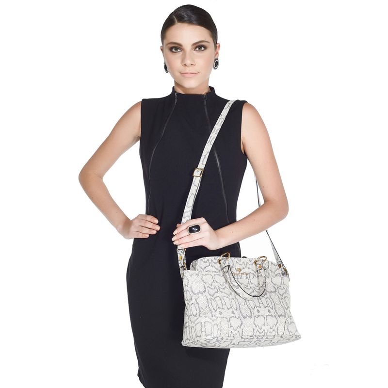 77054-BOLSA-COBRA-OFF-WHITE-MODELO2