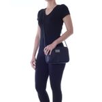 78012---Bolsa-Couro-Soft-Preto---Foto-Modelo