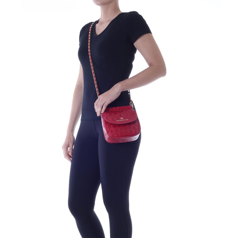 78049---Bolsa-Couro-Croco-Soft-Rubi---Foto-Modelo