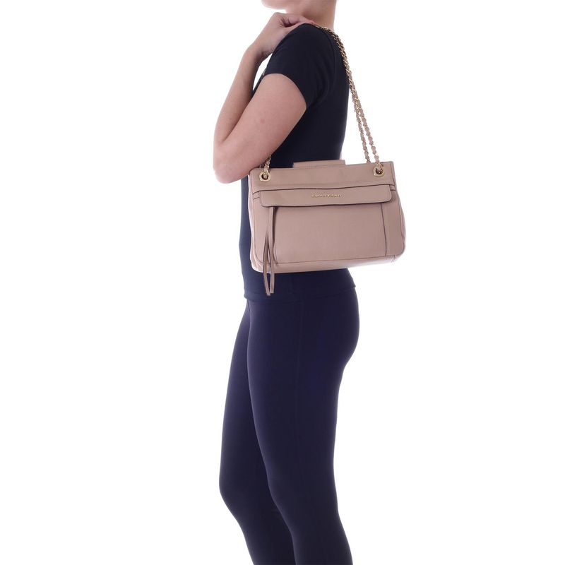 78054---Bolsa-Couro-Amendoa---Foto-Modelo