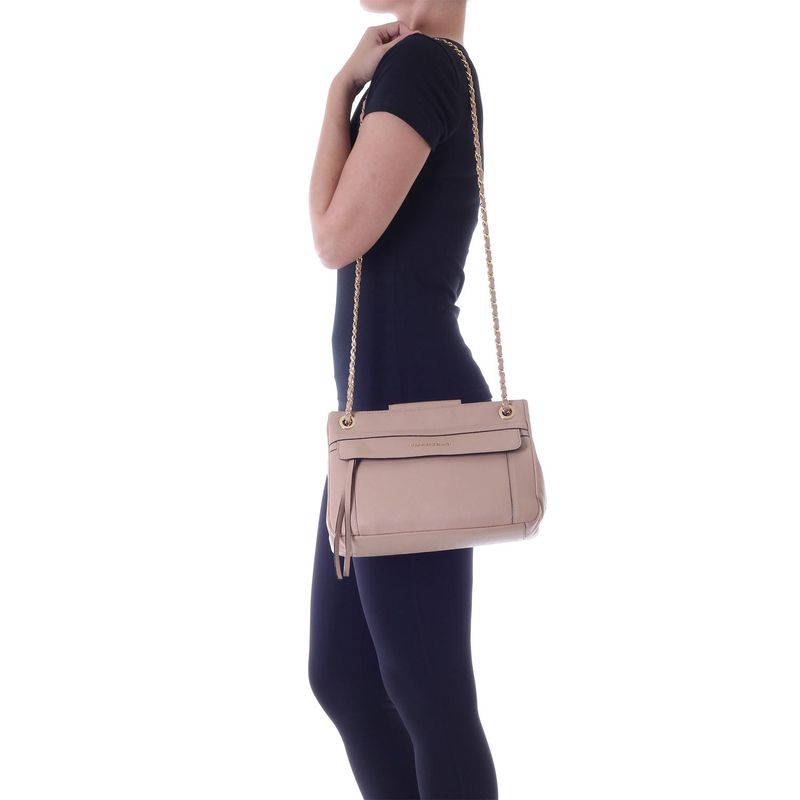 78054---Bolsa-Couro--Amendoa---Foto-Modelo-02