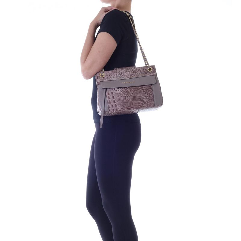 78054---Bolsa-Couro-Croco-Nozes---Foto-Modelo